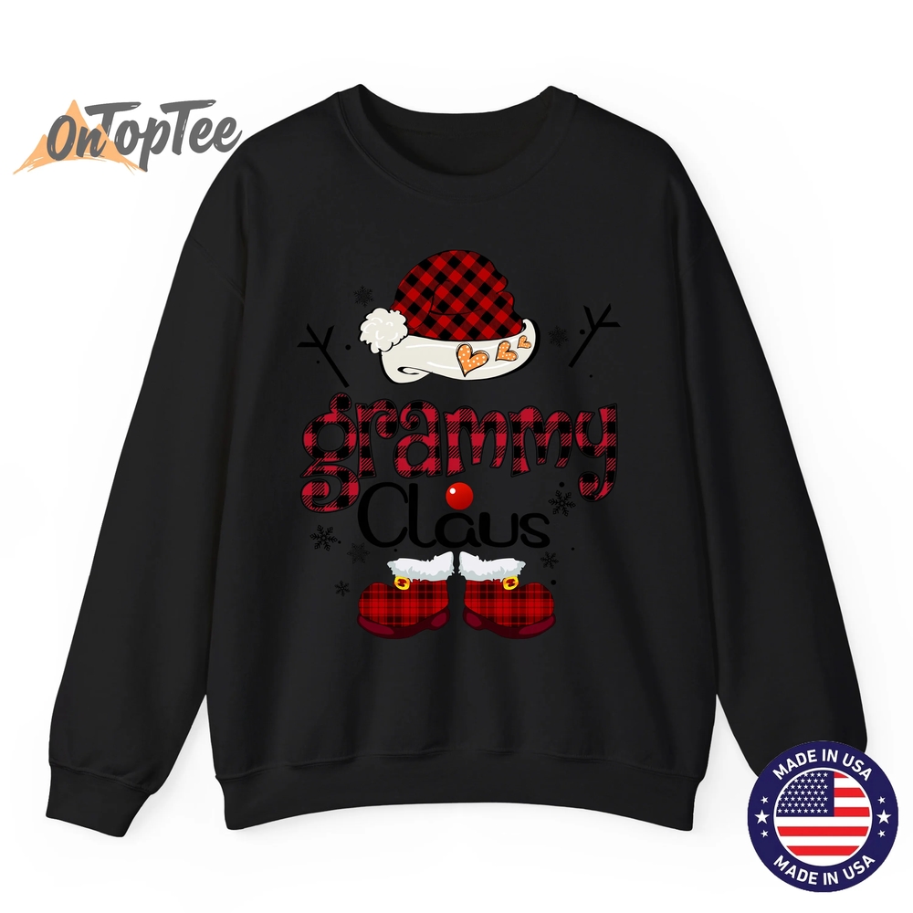 Grammy Claus Red Plaid Grandma Gift Sweatshirt Grammy Claus Red Plaid Grandma Gift Sweatshirt